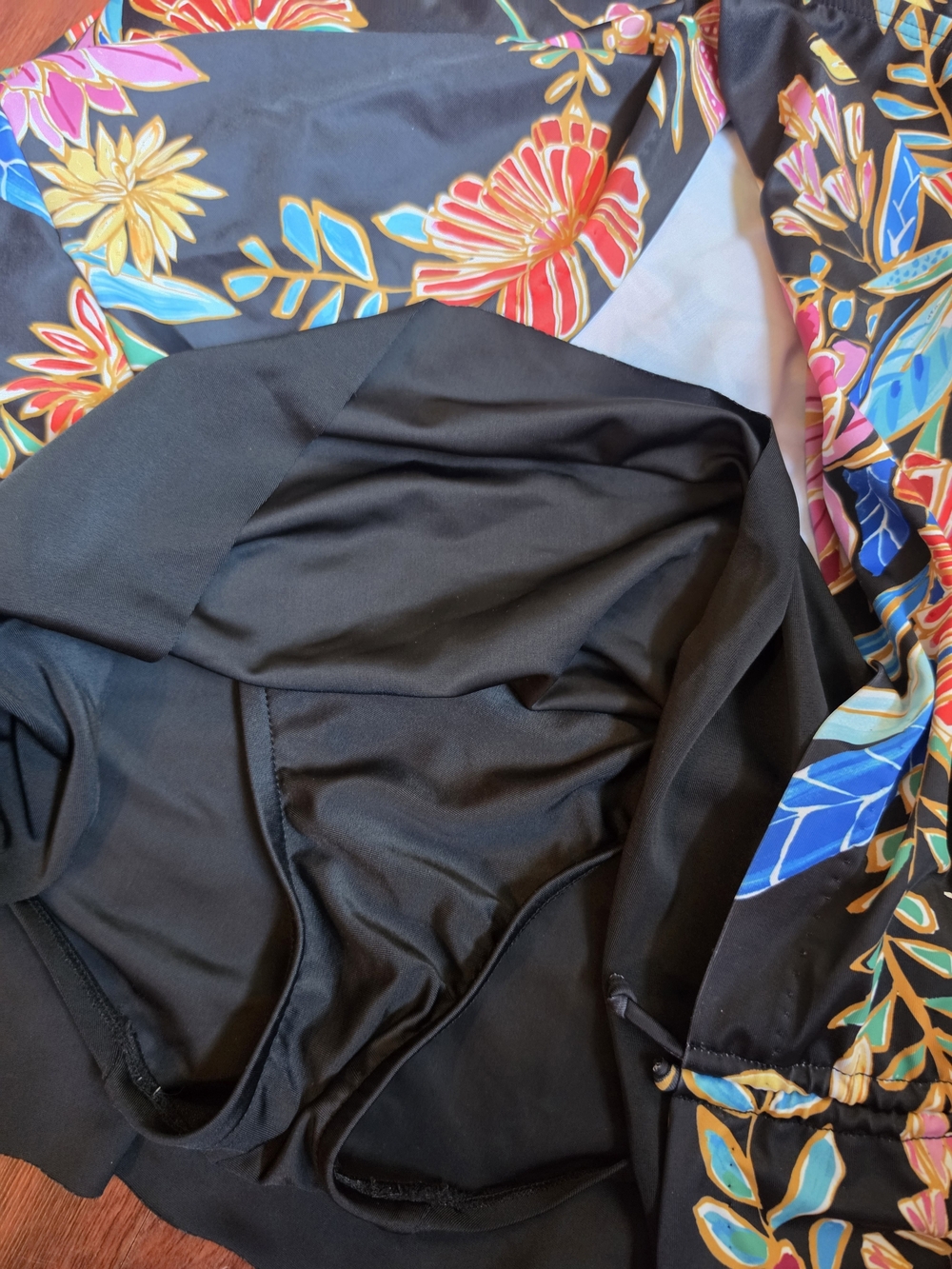 Sonnet Shores Size 16 Floral One Piece Swim Dress Black Multicolor - Picture 2 of 5